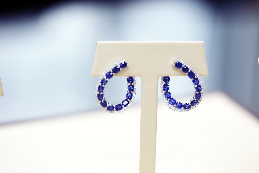 Hilary Kennedy Blog: // Diamonds Direct Diamonds are a Girl's Best Friend, Sapphire Earrings