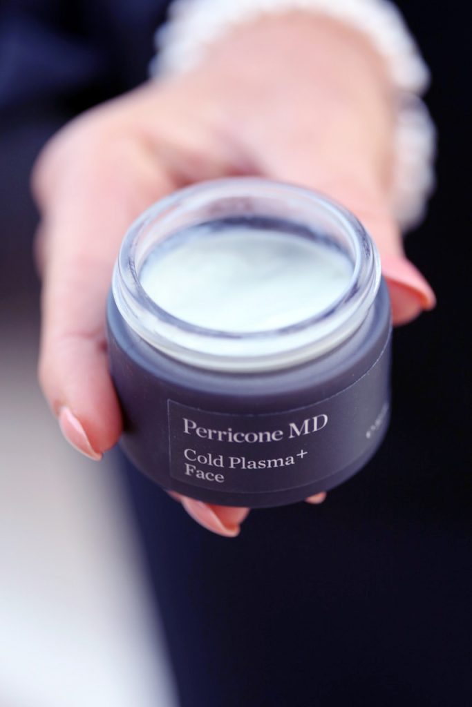 Hilary Kennedy Blog: // Perricone MD Cold Plasma Face and Eye Treatment